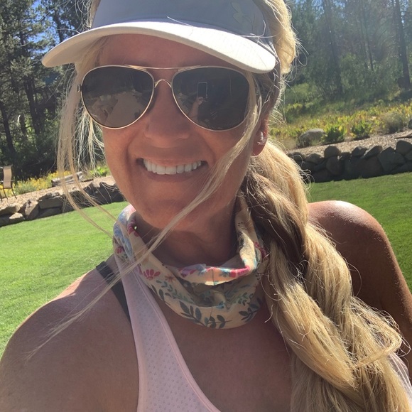 Meet your Posher, Cindi - Picture 4 of 6